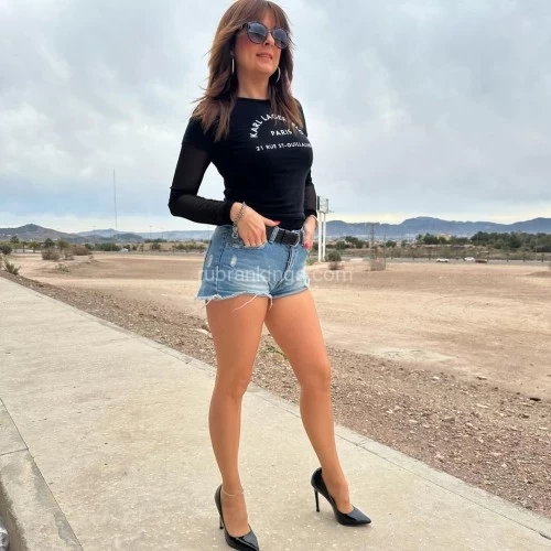 (480)409-9262 is Caucasianand offers nuru massages, asian massage, bodyrubs in Las vegas and available for outcall on rubrankings I know how to make you crazy and will not hesitate to use every technique I know to seduce you.All you have to do to reach me by phone or you can text me.. Schedule our meeting, and then you will be completely satisfied!I know what you are thinking about... and I love those naughty thoughts..call me4804099262