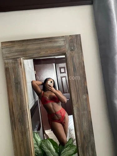 (404)793-3438 is Mixedand offers nuru massages, asian massage, bodyrubs in Raleigh and available for both on rubrankings relaxwithparker.com

No calls please