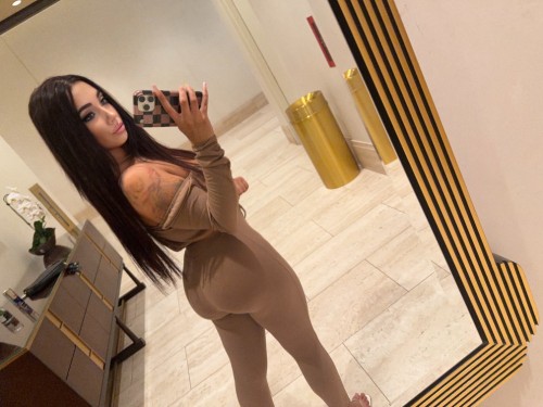 (725)358-2797 is Latinoand offers nuru massages, asian massage, bodyrubs in Las vegas and available for outcall on rubrankings If you are seeking an authentic experience with someone who is open minded, compassionate, has an optimistic outlook on life, and loves adventure. Then, no need to keep looking. You have just found what you are looking for!!! I'm available for outcall and keep my schedule open at all times.

Call me let's get acquainted.

Alexis

725-358-2797
