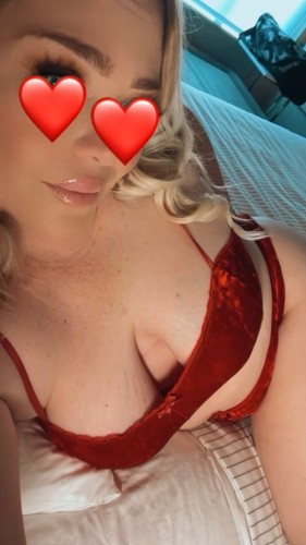 (480)672-8626 is Caucasianand offers nuru massages, asian massage, bodyrubs in Phoenix and available for outcall on rubrankings Blonde Beauty

OUTCALL: EastValleyArea 260hr Other Areas 300hr 

INCALL: Located in Chandler 150hh -200hr
(40 and over preferred verification required) 
 
Hello Guys , !
I’m Lacy 
Available NOW!!
100% INDEPENDENT OUTCALL!
Experienced Massage Therapist
Sensual Therapeutic Outcall Massage Appointments

Please call from the actual phone number not appointment through Google Voice,texting apps etc
WILL NOT SEND ADDITIONAL PICS(exact on ad)
Donations for MY TIME ONLY!!!
No AA Men Please
480-672-8626