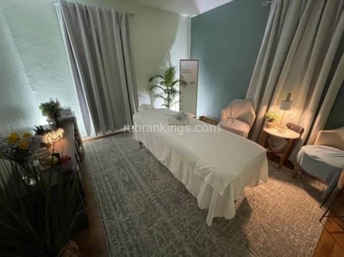 (689)610-9933 is Latinoand offers nuru massages, asian massage, bodyrubs in Orlando and available for incall on rubrankings Enjoy a relaxing and very professional massage from the hands of this therapist with years of experience in full body massage.

Come and disconnect from the day to day, I offer you a wide range of therapies to release tensions through deep tissue, and Relaxing therapies to enter a state of peace and harmony.

Disfruta un masaje relajante profesional con las manos de angel de esta terapeuta con años de experiencia en masajes corporales.

Ven y desconecta del día a día, te ofrezco una amplia gama de terapias para liberar tensiones a través del tejido profundo, y Terapias Relajantes para entrar en un estado de paz y armonía.

Sin llamadas, solo mensajes de texto para reservar su cita

Resume tus preguntas respondo a la brevedad posible

Available: Monday to Sunday
Hours: 10:30 to 8:30
Please let me know if you came from Rubrankings in your text msg

Liss
Just Text 6-8-9-6-1-0-9-9-3-3
No whatsapp