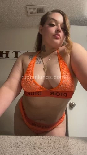 (972)818-4232 is Caucasianand offers nuru massages, asian massage, bodyrubs in Dallas and available for both on rubrankings Hey!!!! 
My name is Candy ? ? 

I’m 20yrs old and Im filled with genuine passion and a vibrant upbeat personality , yet sophisticated as well. I’m new to the DFW area - please give a hhr notice for spare of the moment appointments  ? 

 I have high standards for myself and who I spend my time with. So prepare for a light screening process. My flirtatious energy, and joyful aura will have you come back for more.

Most importantly, I want you to feel comfortable. My highest desire is to make our time is a magical experience you will never forget. 

I enjoy great conversations and pride myself on being a great pleaser I also enjoy being pleased Hope to hear from you 

Nuru Rub available also
Ask about my 2 girl special 

Service prices

30min- 200

60min- 300

Same day last minute appointments can be accommodated as long as you are fine with my location ? 
