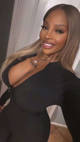 (480)799-9461 is Mixedand offers nuru massages, asian massage, bodyrubs in Phoenix and available for incall on rubrankings Escape the stress of everyday life and treat yourself to a luxurious massage designed to leave you feeling refreshed from head to toe 💕💦💕


✨ Warm oils & relaxing hands 
✨ Clean, safe, and comfortable environment 
✨ Private and discreet 
✨ I look exactly like my photos — no surprises
✨ Complemented reviews 
✨ I’m located between 15 th ave and Osborn (plenty and safe parking ) 

Take a break from the everyday and treat yourself to a moment that’s all about you 💦🥰

📩 DONT BE SHY Message now to book your session!



NAME
DATE
TIME
TYPE OF SERVICE 

I AM OPEN

MONDAY AND TUESDAY 
(Returning customers only)
10 am to 5pm

WEDNESDAY TO SATURDAY 
10am to 7pm


WALK INS ARE  ACCEPTED (must contact provider text message) 

***** Nuru*****
30 mins : 200
60 mins : 300 🌹


**** Swiss Massage ****
30 mins : 150🌹
60 mins : 200🌹


