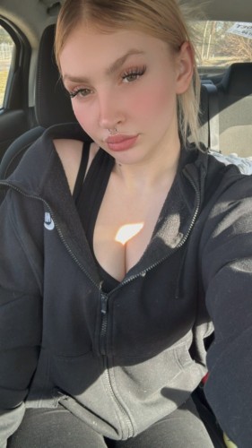(567)997-9734 is 0and offers nuru massages, asian massage, bodyrubs in Columbus and available for incall on rubrankings New to the city! 
Me and my girlfriend are here for fun time 😉 
Call or text I don't bite ❣ 