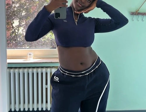 (385)350-4674 is ethnicity_Blackandoffers nuru massages, asian massage, bodyrubs in Salt Lake City and available for service_location_incallon rubrankings hey babes i'm back in town 💋! i would love to remind you what a 
relaxing, sensational time is! and if you're new 
you DON'T want to miss out. I ❤️ doing Body rubs
and i ❤️ having a great time i will never -rush you,
lets make our time together worth it 
-clean location
-non rushed sessions
-shower available 
-Real clients 
please contact me by TEXT or CALL 
  SEE YOU SOON BAAAABBBYY‼