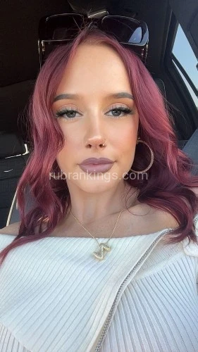 (469)698-6545 is Caucasianand offers nuru massages, asian massage, bodyrubs in Austin and available for both on rubrankings Your favorite Redhead! 
Fly high into the sun with me! Im new to Austin and I  would love to meet you and get to know your deepest desires... 
BE RESPECTFUL. 
Come enjoy the Phoenix Experience!