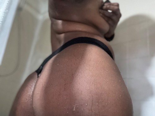 (773)765-5797 is Mixedand offers nuru massages, asian massage, bodyrubs in Dallas and available for both on rubrankings NO TEXT {CALL}…  

THIS IS BABE! not 👇🏾 or ☝🏾. New to your city with good intentions to give you what you need! I’m talented, young and open minded! 

A unique experience. Nothing boring or basic here. >>>>Cut out the fakes and rushed non sense 
great hygiene ()
Head doctor😉
Squirt specialist🤪
Independent and Discreet

This is a clean and safe environment where magic happens babe. 
 
Due to high demand, My table services are available by the hour 180 only , which may vary ☺️ 
