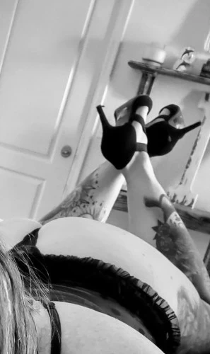 (480)442-6912 is Caucasianand offers nuru massages, asian massage, bodyrubs in Phoenix and available for incall on rubrankings Hello  ❤ Let me help you feel relaxed with my hands all over your body..Please be respectful, as I will do the same.Donations* Cash OnlyHalf $125Hour $225Text Only Please❤ Danielle