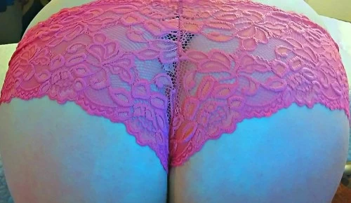 (513)293-3711 is Caucasianand offers nuru massages, asian massage, bodyrubs in Austin and available for both on rubrankings A massage service like no other!This is not just another empty statement from one of the hundreds of body rub services. I stand behind this statement because when I tell you my services are uniquely designed to release any and all stress you may be feeling, I have the experience to back it up!A normal body rub/massage service usually includes some type of "happy ending" with your service. Thats all fine and great, but why not start your time "happy" instead? Rather than make you wait thru the seemingly endless minutes of my hands touching you all over, my breasts rubbing along your back in slow, tantalizing strokes, building up the need to burst as soon as you are given permission, I start your time off by immediately taking care of that sexual tension and stress by relieving you BEFORE I begin the massage! Think about it: with the sexual tension relieved before the massage, you can actually spend the next 45 min or so enjoying the relaxing, therapeutic feel of the massage instead of the urge to "Nutt" invading every part of your mind while I am working on you.If this sounds intriguing, then hop on over to my website at : bethroses.netPLEASE BE AWARE, I REQUIRE ALL NEW CLIENTS TO BOOK ONLINE THRU MY WEBSITE! I do not accept phone appointments for first time clients at all! Please don't call or text me for my availability, donations, or types of services until you have been to the website. I am available most days from 1100am-700pm for incall and from 700pm-12am for outcall. I offer late night availability for incall on Wednesdays and Fridays until 1100pm. To check my availability for the day you want to come see me, go to the bottom of the menu page. Choose the service you want and open the booking form. All the times I have available for the day you choose will appear. There is nothing financial ever needed to book your time with me. The online booking is simply to schedule your time with me. I am newbie friendly and do not require another provider to veri