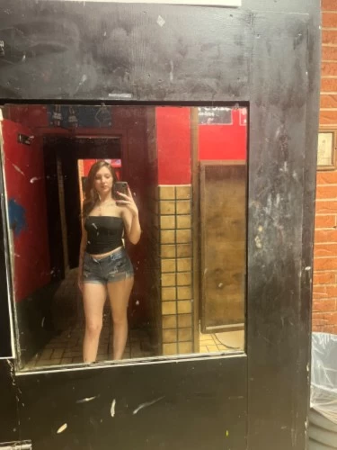 (405)537-9330 is Caucasianand offers nuru massages, asian massage, bodyrubs in Oklahoma city and available for both on rubrankings Come & get a sensual relaxing massage from me (Callie). ❤️  Let me make your day 2hands 4hands Just text me for any questions ?