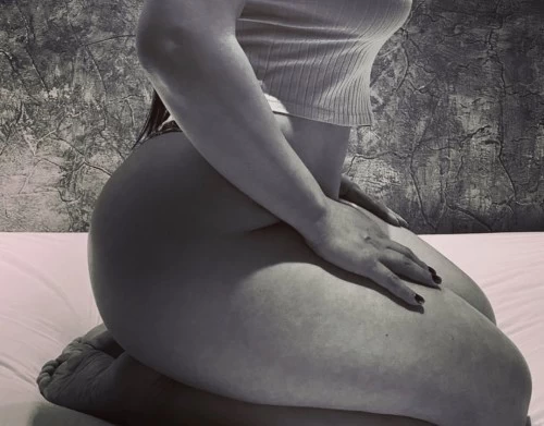 San diego BodyRubs Offered By (858)689-7422 | Bodyrubs (858)689-7422 is Latinoand offers nuru massages, asian massage, bodyrubs in San diego and available for incall on rubrankings Welcome Gentlemen,
I’m Natalia,
Experience an erotic and amazing all over stimulating touch with a 32 yr old sexy Colombiana ?? , you deserve the best.
*** I prefer older Gentleman, *** Mutual Touch.
Donation Hr 160 / Hh 100
No blocked calls
Independent provider with clean and discreet location.