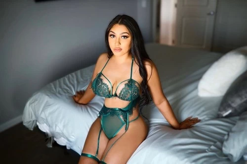 (917)633-9292 is otherand offers nuru massages, asian massage, bodyrubs in Boston and available for both on rubrankings Body rub by Nina
 
❤Armenian beauty offering body rub to overworked man. 
❤Escape the world and relax your mind and body with me. 
I provide a therapeutic body rub sure to ease you!
⭐️I'M AVAILABLE ANY TIME OFFERING 


✅Incall my hotel near beacon hill
✅out all over 
✅independent licensed massage therapist 
✅light oils and lotions 
✅Mutual touch body rub
My body rubs are relaxing, quiet, and sure to relieve your stress and have you feeling rejuvenated! 
❤300 body rub
Text friendly 