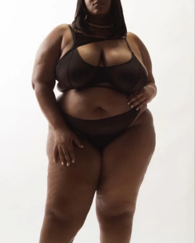 (904)441-9574 is Blackand offers nuru massages, asian massage, bodyrubs in Harrisburg and available for both on rubrankings Rates:-30 Mins Sensual Starter Massage $150-1 HR Extended Sensual Massage $250-90 mins Pick Your Kink & Sensual Massage $350-120 mins Pampering and Sensual Massage $450-120 mins VIP & Sensual Massage $550 *mutual touch is included in all massages*Outs are 90 mins minimum and require $150 deposit out of your donationI’m Lina, a professional kinky companion and masseuse. Wether you’re escaping from home or work, allow me to destress you and use my gifted hands to relax you into a pure calm state while working out your kinks and draining everything from you. No need for a table when I work you better from my bed. Don’t cheat yourself out of a good time. You don’t have to take my word for it. Come see for yourself. I look forward to meeting you.