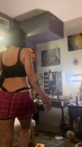 (619)431-2722 is Caucasianand offers nuru massages, asian massage, bodyrubs in San diego and available for both on rubrankings An awesome body to body massage with Body slides. I’m a certified masseuse, I’m smart and well traveled and love my job and can’t wait to meet new and exciting people.I’m staying In Temecula or San Diego with friends right now and I can only do outcalls. Please Text/Call  Roxy at 619 431-2722My donations 250/hr and 300/ 90minPlease be respectful, I will not answer or discuss any explicit questions or details about my sessions, my pictures are real and current, No F.S.