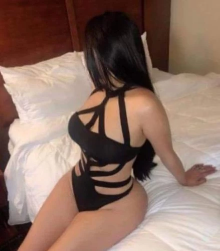 (239)722-7751 is Latinoand offers nuru massages, asian massage, bodyrubs in Houston and available for both on rubrankings The perfect companion for anytime ❤️? pasión seductora available only for generous Gentleman Short time in town ❤️?Text me and ready when you are??Hablo español 