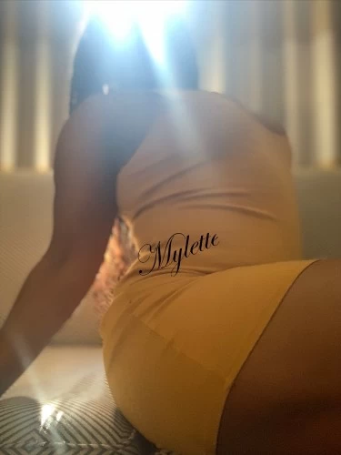 (404)566-9775 is Blackand offers nuru massages, asian massage, bodyrubs in Atlanta and available for incall on rubrankings For appointments 6pm-midnight please try to book by 3pm.**This week’s availability***Monday: Unavailable Tuesday: Unavailable Wednesday: Unavailable Thursday: 10am-5pmFriday: 10am-5pm & 8pm-11pmSaturday: Unavailable Sunday: 2pm-8pmI provide a relaxing body to body experience with release & mutual touch made possible by my skilled, warm touch. ??‍♂️??‍♀️??B2B rates ????‍♂️??‍♂️?INCALL: My location is clean, safe, and quiet.30 mins- 1601 hour- 240? OUTCALL1 hour- 260?Need a little more- perhaps an ultimate escape? Feel free to visit my website for a higher level of personal companionship.