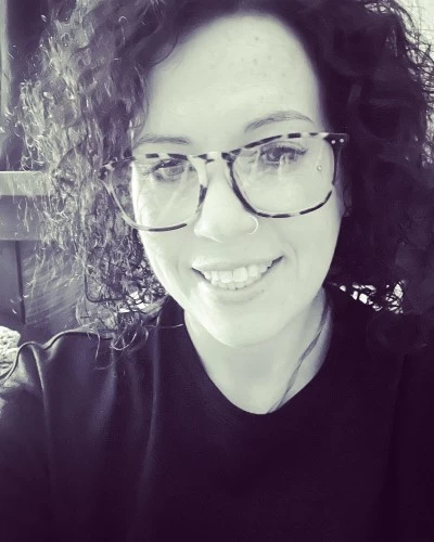 (317)340-5032 is Caucasianand offers nuru massages, asian massage, bodyrubs in Indianapolis and available for incall on rubrankings Availability for the summerMonday's: 9:30am -7pmTuesday's: 9:30am-7pmWednesday's: 9:30am-7pm Thursday's: 9:30am-7pmFriday's: 9:30am-7pm Saturday's: 10am-7pm Sunday's: 10am-5pm Availability will depend on my weekly schedule, early morning and later evening appts will need to be prebooked at least a day in advance. ** Scheduling outside of these hours are possible, just depends on what I have going on! **Looking to relax? Have some time between meetings? Or do you need to destress after work? Whatever your reasoning you've found the right place! Market St. Massage featuring the Beautiful Brit is hands down the best sensual massage in Indianapolis. I offer several massage options they will be listed below with their associated pricing. To book please text with at least an hours notice. I book by appointment only, walk in options are rare unless I'm already in the office. All rates listed below are for an hour, I also offer 90 min options just ask for pricing on those. Massage options & Pricing:-Swedish & Therapeutic- $85-Deep Tissue- $90-Swedish or Therapeutic/Sensual- $110-Deep Tissue/Sensual-$120