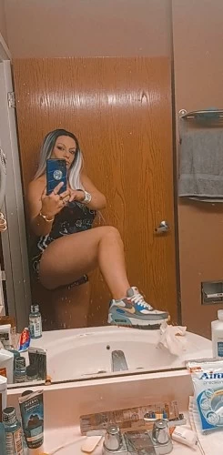 (615)275-8254 is Caucasianand offers nuru massages, asian massage, bodyrubs in Nashville and available for both on rubrankings InCall & Outcall specials tonight only      Qv:100     Hh:150     Hr:200  Ask about my 2 girl special ultimate body glide only 450    Come let me pleasure you with my hypnotic tantra ultra glide only professional experience in my room we like to get to know our clients to provide the ultimate erotic satisfaction you've ever had call or txt 6152758254 only serious inquiries time is of the essence so don't waste mine and I will not waste yours can't wait to put my hands all over you ask for desire 
