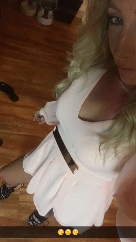 (858)682-1223 is Caucasianand offers nuru massages, asian massage, bodyrubs in San diego and available for incall on rubrankings ***Please mention if we’ve met before to skip verification**  Hello Gentlemen!  I am Miss emily rose Prebooking is recommended.  I'm an absolute firecracker! I'm 5'2 135 lbs , and 100% natural from  head-to-toe.  I'm a personal and quality companion. I can go from mild to wild, depending on  what you like. I have soft smooth skin  I'm very easy going and have a great attitude. Intelligent, love to laugh,  enjoy , and have a zest for life!  Whether it's for an hour of fun or an entire evening out - I guarantee our  time together will be unrushed and memorable. ;-)  Just a heads-up, I do require screening before setting any appointments. So  please be prepared. I promise it's painless. Discretion is a priority and will  always be respected.  Looking forward to meeting you!  You can expect to meet the same person in the photos. I’m  & legit. I  am independent and work alone so if I don’t answer right away please don’t give up !  * last minute appointments are not promised  ** please when schedule introduce yourself (name, the site you seen my listing  also the day and time ) you would like to schedule  Fetish friendly  Dinner /lunch session available text for information  (2-3 hour sessions are recommended for these types of sessions)  I also offer vip sessions (men,women,couples)
