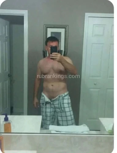 (904)333-1645 is Caucasianand offers nuru massages, asian massage, bodyrubs in Jacksonville and available for both on rubrankings I am a white male in my late 30s. Professional and fit. Providing a wonderful relaxing experience for the ladies. You will feel relaxed and stress free