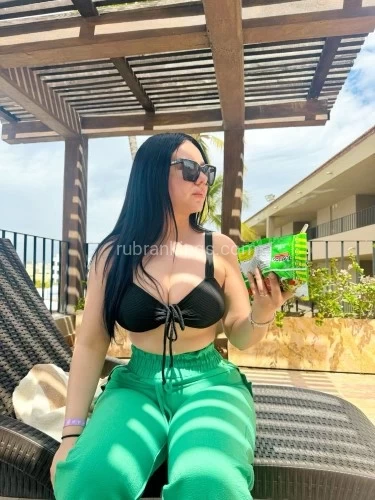 (212)202-6532 is Latinoand offers nuru massages, asian massage, bodyrubs in Houston and available for both on rubrankings I am a Latina girl, my name is Stefany, I have beautiful curves and I am ready to give you a relaxing massage, available now
