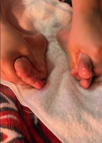 (843)608-1350 is Caucasianand offers nuru massages, asian massage, bodyrubs in Charleston and available for both on rubrankings ME AND MY SISTER ARE ON VACATION. WE WILL SEE YOU SEXY PPL  JULY 1ST!
Now booking exclusive private sessions with Maddie Williams, your sensual domme experience with soft control, teasing energy, and unforgettable hands-on attention.

Whether you’re looking to unwind, be spoiled, or experience a more elevated level of touch and connection, Maddie offers a relaxing yet commanding experience tailored to your comfort and desires.

Available Sessions Include:

🔥 VIP Rubdown
🔥 Nuru Rubdown
🔥 Reverse Rubdown
🔥 Soapy & Suds Rubdown
🔥 Bondassage
🔥 BDSM Sessions

ALSO ASK ABOUT OUR FOUR HAND SESSIONS
Rachel can also be seen on a one on one
