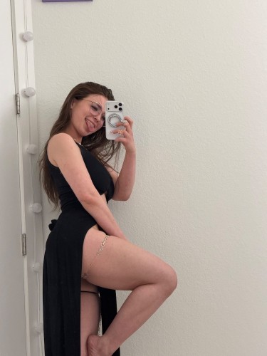 (901)286-0706 is Caucasianand offers nuru massages, asian massage, bodyrubs in Detroit and available for both on rubrankings Hello and welcome!

I am a licensed and certified massage therapist providing professional massage services in a private, clean, and relaxing environment. My goal is to help you relieve stress, reduce muscle tension, and restore balance to your body and mind.

WHY CHOOSE ME?

✔ Licensed & Certified Therapist
✔ Private Studio Setting
✔ Professional & Discreet Service
✔ Relaxing Atmosphere
✔ Personalized Sessions
✔ Flexible Scheduling

MASSAGE SERVICES

• Deep Tissue Massage
• Swedish Massage
• Sports Massage
• Hot Stone Therapy
• Full Body Relaxation Massage
• Tantric-Inspired Relaxation Massage

MASSAGE RATES

30 Minutes – $150
60 Minutes – $250
90 Minutes – $300
120 Minutes – $400

BENEFITS OF MASSAGE

• Reduce Stress & Anxiety
• Relieve Muscle Tension & Soreness
• Improve Circulation & Flexibility
• Increase Energy & Relaxation
• Promote Overall Wellness

WHAT TO EXPECT

• Warm and professional greeting
• Comfortable and relaxing environment
• Unrushed sessions tailored to your needs
• Attention to your comfort and well-being
• A rejuvenating experience that leaves you feeling refreshed

NOTICE: Cash is not accepted as payment option for Booking Reservation.

BOOKING

Text : +1 (901) 286 0706
WhatsApp:  +1 (901) 286 0706
Signal . 📞  Kelly2518.96


I look forward to helping you relax, recharge, and feel your best.

Thank you.