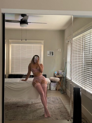 (415)787-9895 is Latinoand offers nuru massages, asian massage, bodyrubs in San diego and available for incall on rubrankings Hey there, I’m Angely and I’m a true Latina beauty 

I’m a one of a kind blonde Latina. Curves in all the right places for you to enjoy and view. I’m not just a pretty face but also have a welcoming energy and attitude. Don’t be shy and let’s enjoy each others company 

Incall location: Cortez Hill with a shower available 

INCALL ONLY ‼️ 
CASH ONLY ‼️ 

FBSM with Full Nude 
$200 - 30 minutes
$250 - 45 minutes 
$300 - 60 minutes 

Open minded but only discussed in person 😉 
