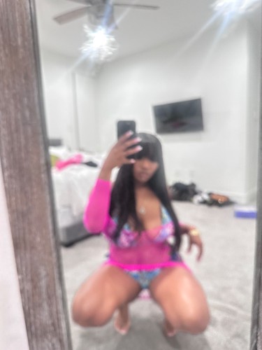 (469)845-8267 is Mixedand offers nuru massages, asian massage, bodyrubs in Dallas and available for both on rubrankings Welcome to the most sensual dream come true.
I enjoy the company of generous respectful business men.
I am an independent massage NURU provider who is extremely down to earth and very playful.

