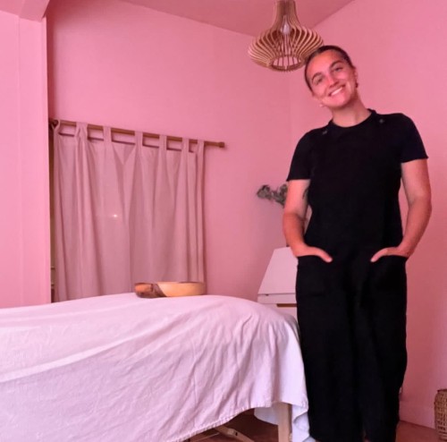 (302)561-8612 is Caucasianand offers nuru massages, asian massage, bodyrubs in Fort worth and available for both on rubrankings I’M LICENSED AND CERTIFIED BODY RUB AND MASSAGE THERAPIST.  
Have a session with me today at my private studio for a full body Tantric and Traditional Massage. 
Everyone needs a massage session because it’s a fantastic way to relieve stress, ease muscle tension, and promote overall well-being. Regular massages can improve circulation, enhance flexibility, and even boost your mood. Taking time for yourself to unwind and relax is essential for maintaining a healthy mind and body. Treat yourself to the rejuvenation you deserve!

Expect to get the best from list of massages

* Swedish Massage – 
* Deep Tissue Massage – 
* Nuru Massage
* Hot Stone Massage – 
* Aromatherapy Massage – 
* Tantric Massage -
* Shiatsu Massage -
* Sports Massage-  and lots more……

My message sessions varies from
60 Minutes 
90 Minutes 
120 Minutes 

NOTE: I DON'T ACCEPT CASH PAYMENT 

Text to schedule an Appointment now.
Your name, How many mins session and Time and Date you’re scheduling for. 
Expect a friendly atmosphere, Spacious and Serene environment! 
Thanks 😊. 
Text 3025618612
Signal 3025618612
WhatsApp +13143290990