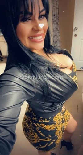 (832)294-4007 is Latinoand offers nuru massages, asian massage, bodyrubs in Houston and available for incall on rubrankings Cute Latina 💋—busty 🍈🍈 and curvy 🍑—and very ho. I’m ready to take care of you and pamper you 😈 with my lovely, soft hands, in a super quiet and safe location 😘💋👍