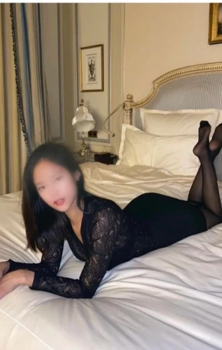 (646)212-1954 is asianand offers nuru massages, asian massage, bodyrubs in New york city nyc and available for both on rubrankings “”””””””” “”” SALIMA always likes to help “”””””””””” Hello, New York !!! ___ I am Salima !!! The sweetest girl and professional massage therapist!!! 

With my tender touch and warm smile you will be relaxed and stayed far away from your problems and responsibilities ! 
I combine Swedish massage with very sensual touch. 
If you like some hidden desire - nuru slide will be right session for you, between you and me - only hot slippery sea weed gel !!! 
Pleasure with conversation , charm and relaxation… 

Most important - NO extra Activities even for extra !!! 
massage - 320/1h, hot slide 380//1h, or body shaving, body scrub (380/1h) or some naughty desire !!!! -  
Longer and shorter sessions are available too -
 Out call  visiting you - very welcome  …. 480/1h + your Uber 
Good news - all CC accepted 