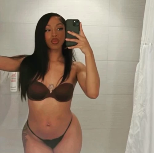 (469)894-7799 is Mixedand offers nuru massages, asian massage, bodyrubs in Dallas and available for both on rubrankings Greetings, from Texas very own sweetest berry! My name is Karina, who is curvy and Petite! I’m a deviously flirtatious person. My captivating looks and charming personality will lure you in, my sweet attentive softness will have you begging for more. My skin is silky smooth and soft to the touch. Not your typical quick ending therapist. I strive in sensual feeling… I want too be the last thing on your mind when you fall asleep and the first thing when you’re wide awake. I am available for mature Gentlemen who appreciate the BEST in companionship.The ultimate goal is give you an “out of this world” experience. I guarantee you won’t find another me…Screening is required for all meets, via FaceTime, google meet or WhatsApp Deposit required for all outcalls $50Follow my media too keep up with tours and working days ?:Kira.lynnxoxo. ?:gypsygalore