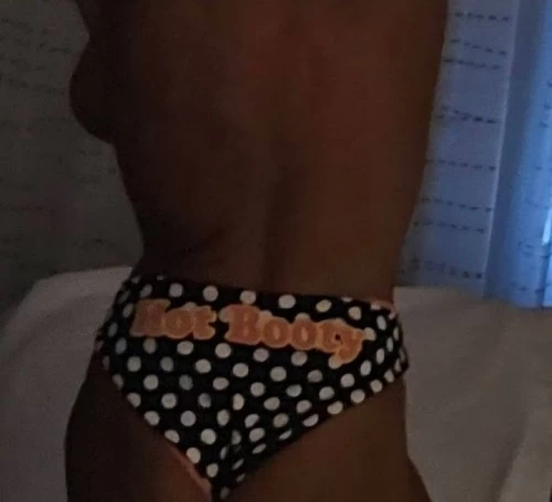 Touring VipFitnessmodel IC/OC REQUEST ME 