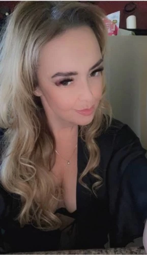 (951)550-8973 is Caucasianand offers nuru massages, asian massage, bodyrubs in Phoenix and available for incall on rubrankings Come and unwind! Let me take your stress away! Get that full body treatment you deserve. If you want to walk out feeling stress free, book with me today!Stone TherapyCupping TherapyHot Oil Treatment In a private location, soft music and candle lighting while you relax. Coming from work, no problem a shower is available. Book today! Please no late requests. I don’t take appointments past 7. Please text. I offer:30 minutes 60 minutes Verification is a must. I don’t offer full service, I don’t send nudes, so please don’t ask.