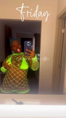 (470)834-5924 is Blackand offers nuru massages, asian massage, bodyrubs in Atlanta and available for both on rubrankings I’m 5’2 thick, curvy, exotic and ready to satisfy your body. I offer the best Nuru massage gladly to leave in a happy place. Come experience the best time you ever had. 