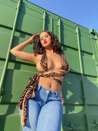 (332)290-6324 is Caucasianand offers nuru massages, asian massage, bodyrubs in New york city nyc and available for both on rubrankings I‘m 100% INDEPENDENT~100%REAL~ALWAYS DISCRETE.
Hi Gentlemen.
I’m Catherine erotic white Caucasian 27 years old I am petite with a sensitive side of shyness but warm up easily.  ❤ I enjoy what I do and I would love to build a strong sensual connection with you. My goal is not to see you once, but hopefully again and again .❤ come to my private studio nice and clean everything you need I will have it for you, I will be a relaxing just you and me for our time.
Telegram:Catherinedonna47
Text me : 3322906324
Mail: Catherinedonna47@gmail.com