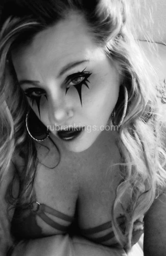 (817)806-6639 is Caucasianand offers nuru massages, asian massage, bodyrubs in Fort worth and available for incall on rubrankings Let’s get started with a great rub . Over 40 preferred . I’m super easy to talk to no judgement !!  Why have hamburger when you need steak??? 