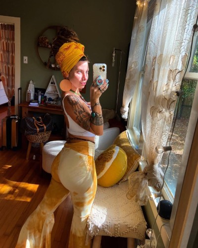 (302)766-3846 is Caucasianand offers nuru massages, asian massage, bodyrubs in Baltimore and available for both on rubrankings ✨ The Elite Experience: A Sanctuary of Sensory Luxury ✨
Indulge in a world where sophistication meets profound relaxation. I am a passionate hostess with natural feminine curves and a charming personality, dedicated to providing a bespoke escape from the everyday.
I specialize in a curated blend of sensory teasing, restorative touch, and deep-tissue recovery. I work for quality, not quantity, ensuring your time with me is truly unforgettable.

The Service Menu 

* THE SIGNATURE SERIES
The Deep Immersion (60 min) | $250 – A 60-minute journey of connection, allowing for a full-body flow and deeper mutual harmony. 

The Nuru Experience (60 min) | $300 – 60 minutes of traditional skin-to-skin body glide, emphasizing fluidity and total physical connection. 

* THE VIP SUITE (All-Inclusive Full Service)

The VIP Executive (30 min) | $250 – A 30-minute high-touch session focused on immediate gratification and full-service excellence. 

The VIP Premier (60 min) | $350 – Our standard-setting 60-minute full-service experience. A seamless blend of intimacy and relaxation. 

The Diamond Reserve (60 min) | $400 – An elevated hour including targeted prostate therapy for total tension release and full service. 

The Platinum Nuru (60 min) | $600 – The ultimate indulgence: An hour combining the fluid Nuru body glide with complete full service. 

Incall: Your Private Retreat
Relax at my upscale private residence featuring:
✅ Discretion: Private entry with off-street parking.
✅ Luxury: Full shower suite (scented or fragrance-free options).
✅ Ambiance: Dim mood lighting, soft music, and a professional massage table.
✅ Comfort: Warmed botanical oils and plush hot towels.
Outcall: Luxury at Your Door
Available to Luxury Hotels, Resorts, and verified residences. (Travel fees and T&Cs apply).

✉️ Booking & Etiquette
I am newbie-friendly and highly rated. I appreciate true gentlemen; if you are respectful, I will be 100% more in return.
To Book:
Please introduce yourself and MENTION  RR .
Tell me a bit about yourself.
Virtual sessions are also available upon request.
Connect via Encrypted Message:

WhatsApp: +1 (302)-766-3846

Phone 📞: 302 766-3846

Signal: sheliareeves.22

“Experience a totally relaxing, unforgettable moment where the focus is entirely on you.”