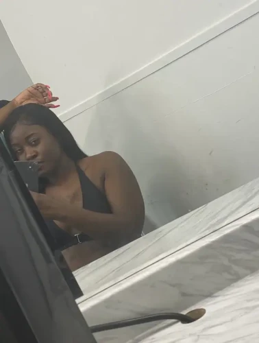 (512)541-5193 is Blackand offers nuru massages, asian massage, bodyrubs in Austin and available for both on rubrankings heyyy Gentlemen its Bentlee 😘 
 look no further I'm definitely what you have been missing... I aim to please 
and enjoy taking my time with some of your deepest fantasies!!! cater to 
upscale gentlemen and love to tease ‼‼ 
My sexyyy body and sweet personality will leave you speechless and craving 
more... 
 video chats also available and daily content 🎥onlyfans.com/Bentleebanks