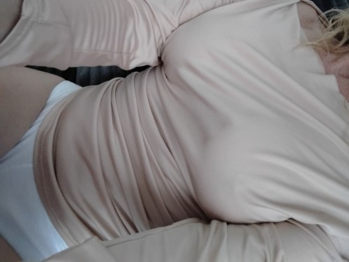 (313)351-5754 is Caucasianand offers nuru massages, asian massage, bodyrubs in Ann arbor and available for both on rubrankings Sexy mature professionally trained massage therapist. Come spend an hour with me in my private location and relax. Nude sensual massage, nuru,prostate and mutual massage sessions available.


$150 60 minutes 
Pre-booked appts before noon $125. I screen all calls. No rude or crude messages will be answered. Safe,discreet and private. Shower available.

313.351.5754
