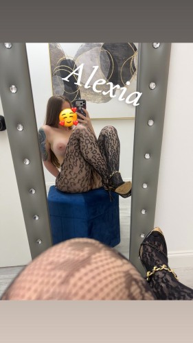 (832)208-4839 is Latinoand offers nuru massages, asian massage, bodyrubs in Houston and available for incall on rubrankings Call me or text me for appointments!