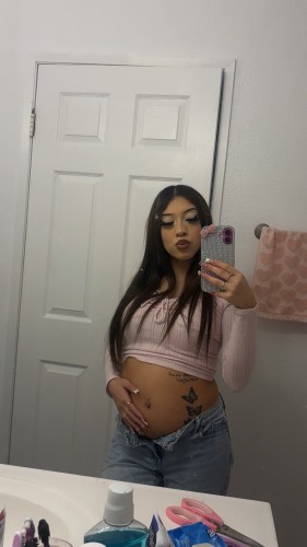 (562)703-9550 is Latinoand offers nuru massages, asian massage, bodyrubs in Los angeles and available for incall on rubrankings Young pregnant milf💦