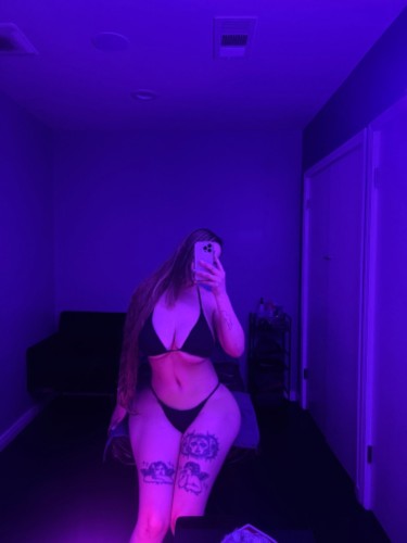 (626)252-5632 is 0and offers nuru massages, asian massage, bodyrubs in Los angeles and available for incall on rubrankings I offer upscale companionship I’m ready to satisfy you baby

 In Call 📱🩷📍💋

-Nuru
-Massage
-Full Service 