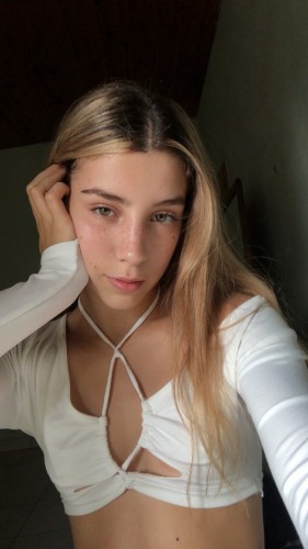(213)983-367 is Caucasianand offers nuru massages, asian massage, bodyrubs in Los angeles and available for both on rubrankings Horny alt girl needs you

Hey My name is May 

I'm 19, starting college soon so need some extra budget to get by haha - just started this recently so please be patient ughh

I might have a fetish for shooting content with random guys...

Not gonna do this for long so if you like what you see, feel free to hit me up :D 

My link is open for any inquiries, just make sure to be a gentleman as i ignore assholes!! 

https://onlyfans.com/maykopf/c22
