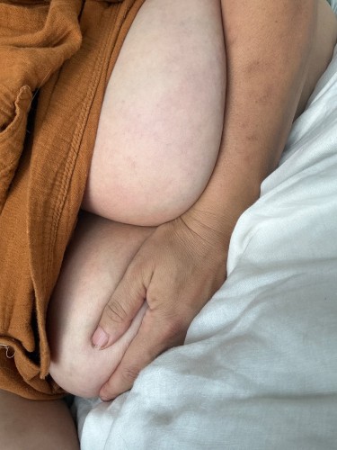(615)852-5881 is Caucasianand offers nuru massages, asian massage, bodyrubs in Nashville and available for both on rubrankings Jenny is back with a new number. Available in Madison. 615-852-5881