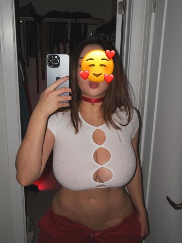 (713)304-2104 is Caucasianand offers nuru massages, asian massage, bodyrubs in Knoxville and available for both on rubrankings * GREAT and SAFE SPACE ▬▬ Relaxation Service Full service and satisfaction with no restrictions Open Every Day Unforgettable body work Body Work And Massage, Sweet companion Available day & night , talented in different areas with erotic toys as well as many hot outfits Hookup available 24/7 Hope to hear from you soon….NO UNKNOWN CALLS AND DISRESPECT will NOT be tolerated!! My pics are 100% authentic and I promise you won't be disappointed 💕😘YOU CAN CONTACT ME ON ALL THE DETAILS LISTED BELOW :-
* Telegram :-@amber_180
* Snapchat :-annyamber25
* Imessage:-+1(713) 304 2 104
* WhatsApp:-+1(713) 304 2 104
* Email:-Annyamber1805@gmail.com 
