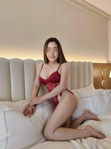 (224)598-9771 is asianand offers nuru massages, asian massage, bodyrubs in Dallas and available for both on rubrankings I’m Samantha asian lady who turns a “relaxing massage” into something you’ll dream about for days.
I love teasing, touching, and watching you lose control under my hands. Warm oil, deep strokes, and a lot of eye contact while I make you melt.
Sweet on the outside, but with a wild and playful underneath. I love to tease, tempt, and explore every side of your imagination. From soft and sensual to bold and dirty.

I’m curious, adventurous, and always up for trying something new. Role play, fantasies, and kinks? Nothing’s too wild for me, and I never judge. Everyone’s welcome here. Easy parking and textvfor more information.

1 hour 200$+Tip Body rub and massage. No full service