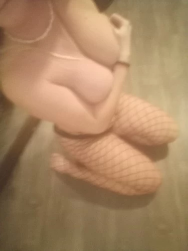 (214)664-7571 is Caucasianand offers nuru massages, asian massage, bodyrubs in Dallas and available for incall on rubrankings Come relax with me while enjoy your freedom of a private,clean,safe, enjoyable hour with a sexy tan fit blonde bombshell that will make your toes curl. I have plenty of experience take my time and love what I do!?Blair 214-664-7571?Monday-Sunday 7 days a week9AM-6PM.Light Screeing.Clean towels. Parking.ShowersAge Requirement 40 plus200 B2B160 TV