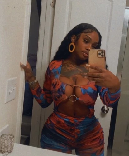 (314)476-3093 is Blackand offers nuru massages, asian massage, bodyrubs in St louis and available for both on rubrankings I give luxury massages , My way . Your guarantee to leave satisfied. Always Great service and good vibes . see you soon ?